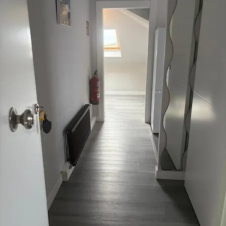 Appartement ático Recién Reformado En *